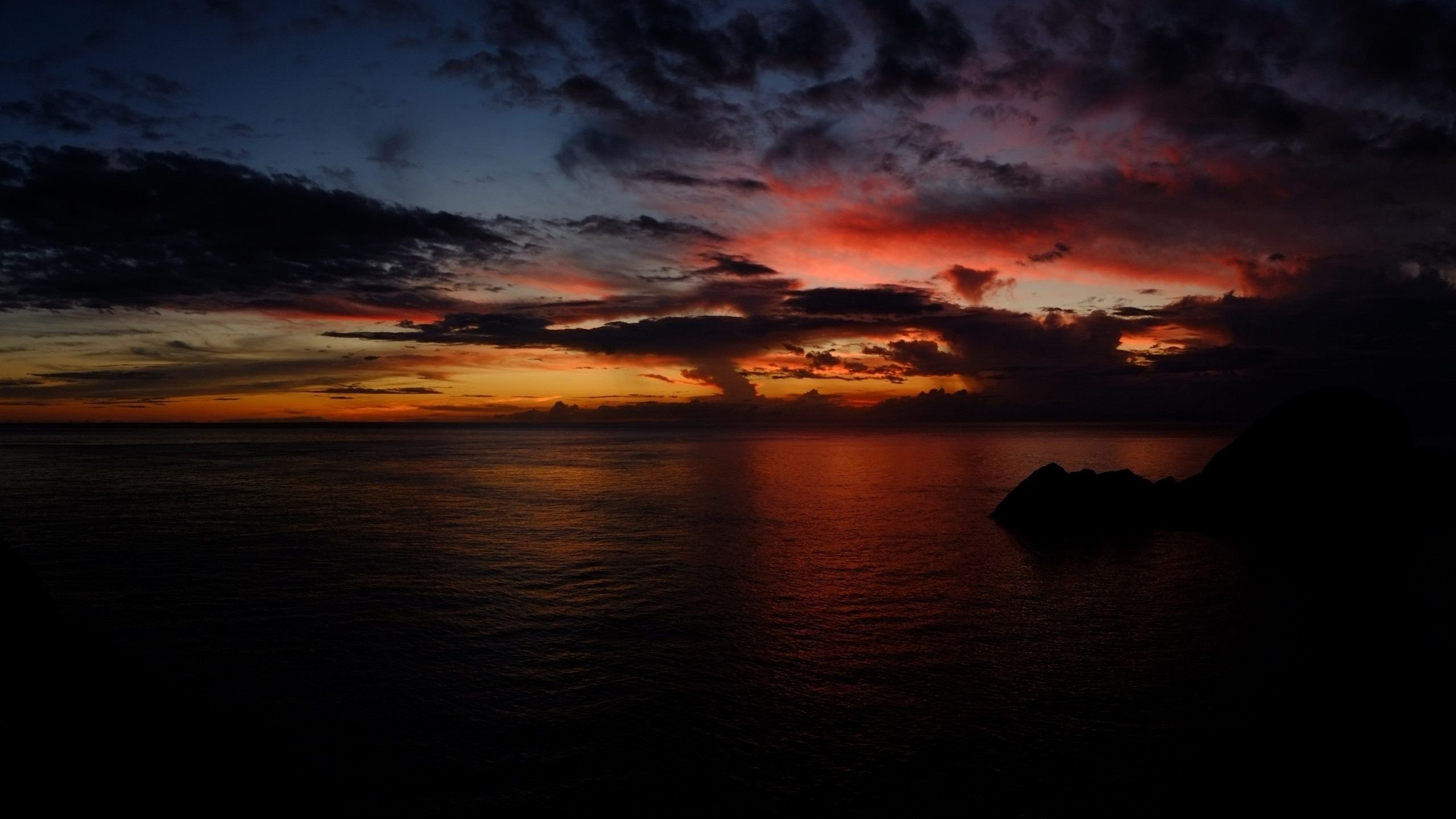 dark-sunset-walpaper-wallpaper.jpg