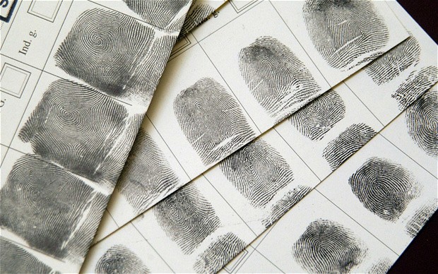 fingerprints_2095566b.jpg