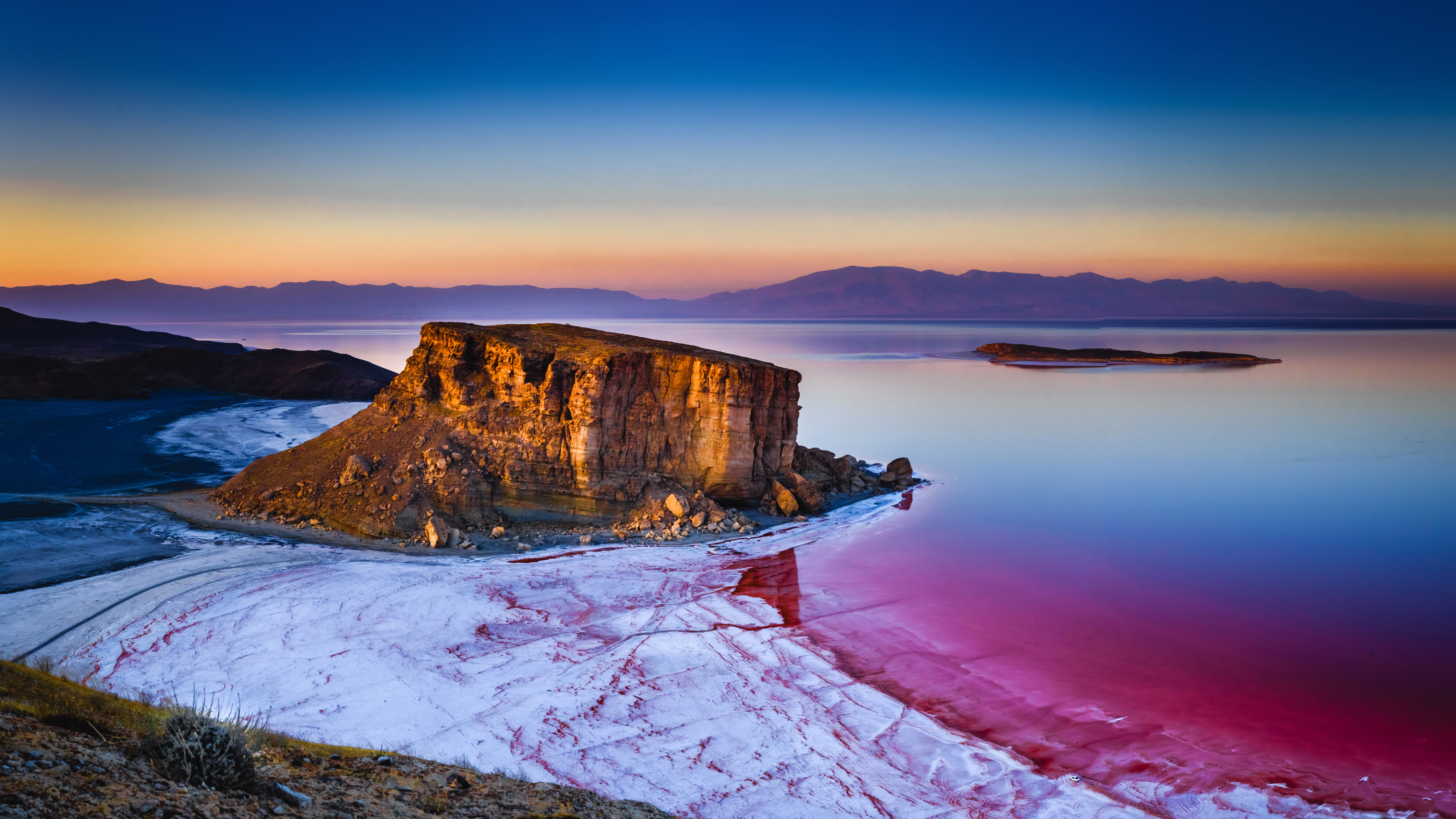 LakeUrmia.jpg