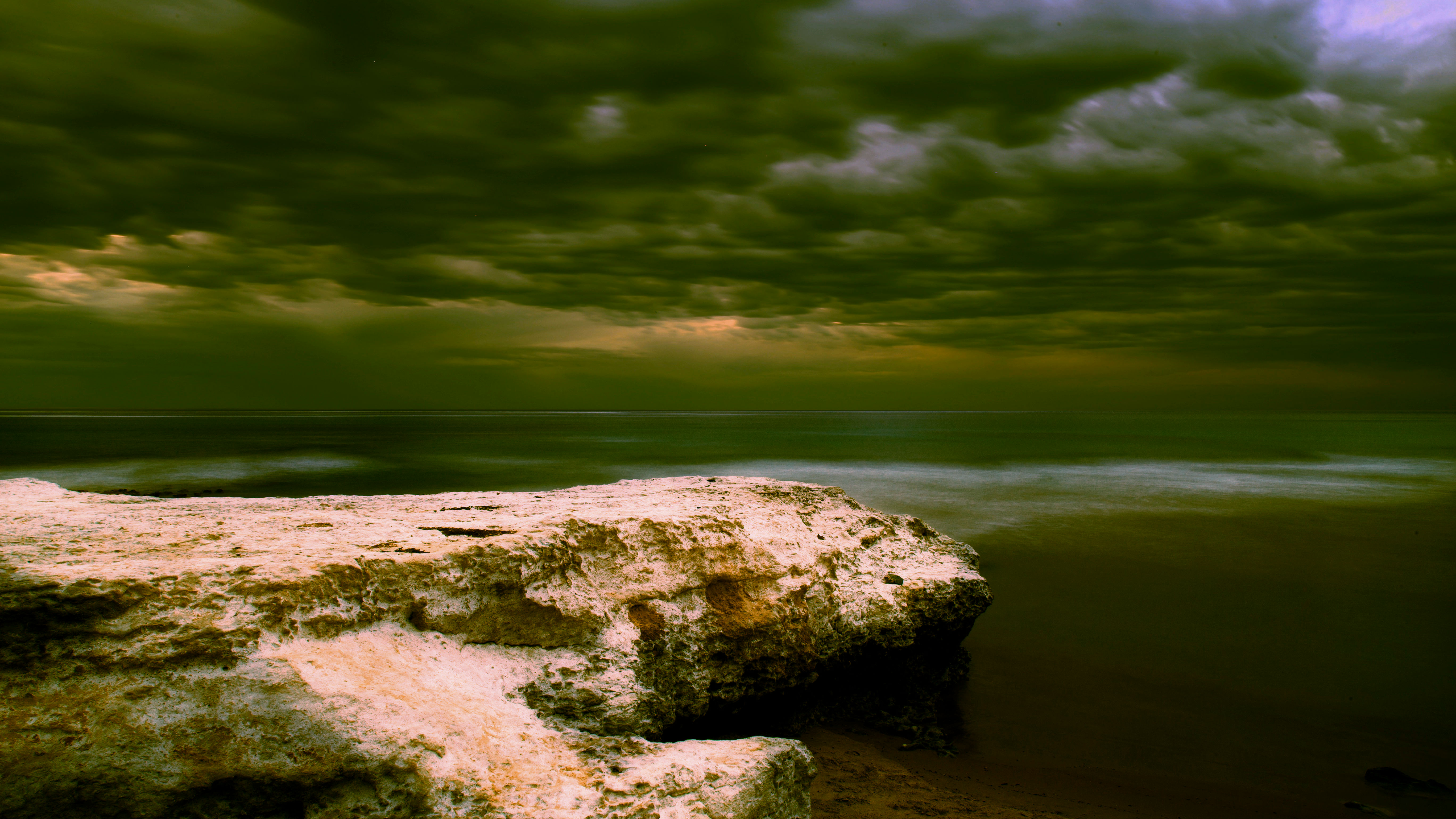 sea-coast-water-nature-rock-ocean-1124067-pxhere.com_1.jpg