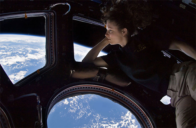 dnews-files-2014-05-cupola-astronaut-670x440-140508-jpg.jpg