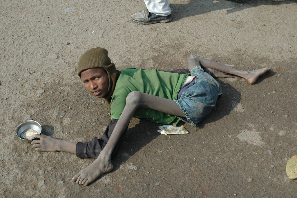 Beggar_Bodhgaya_India.jpg